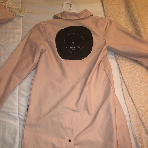 Pink raincoat - Picture 2 of 2